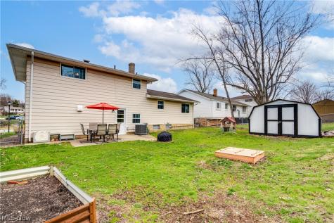 6826 Lynett Drive Parma OH 44129