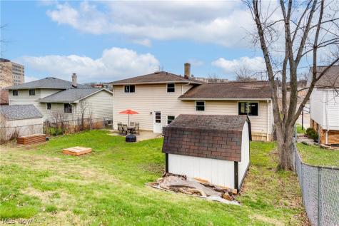 6826 Lynett Drive Parma OH 44129