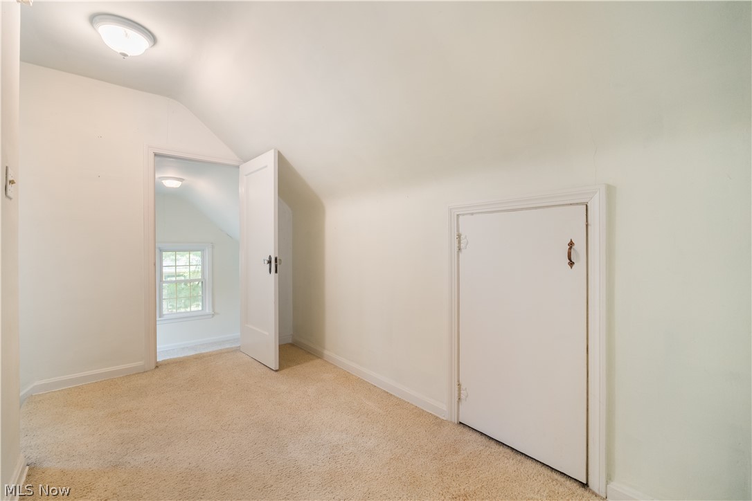 11 Ross Drive Akron OH 44313