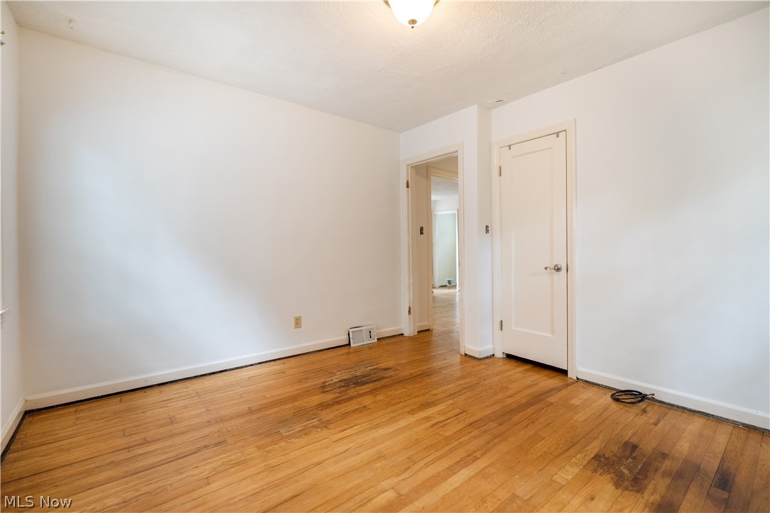11 Ross Drive Akron OH 44313
