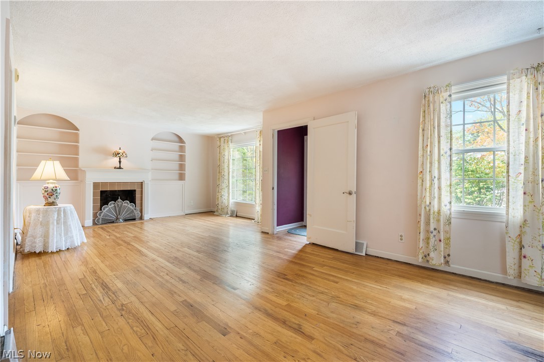 11 Ross Drive Akron OH 44313