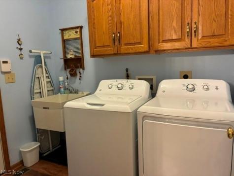 2940 Villa Glen Circle NW Canton OH 44708