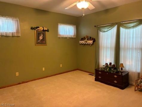 2940 Villa Glen Circle NW Canton OH 44708