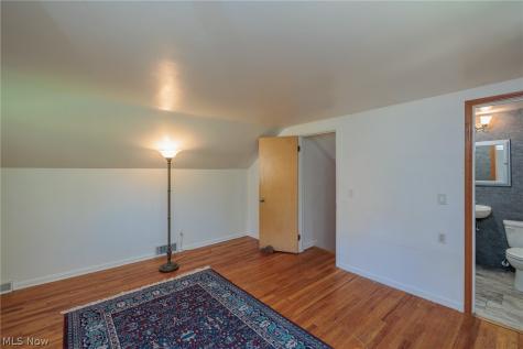490 Bassett Road Bay Village OH 44140