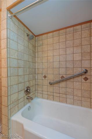 490 Bassett Road Bay Village OH 44140