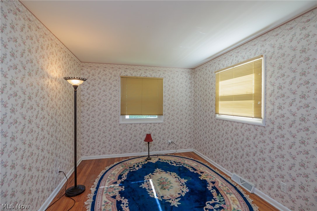 490 Bassett Road Bay Village OH 44140