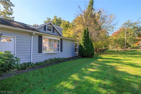 490 Bassett Road Bay Village OH 44140