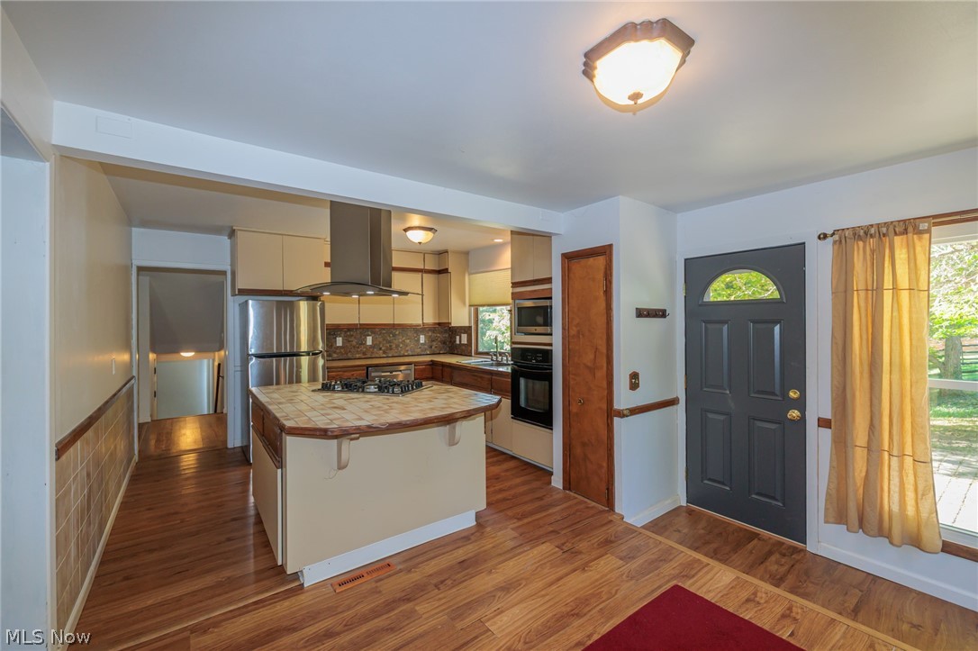 490 Bassett Road Bay Village OH 44140