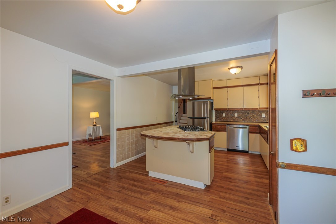 490 Bassett Road Bay Village OH 44140