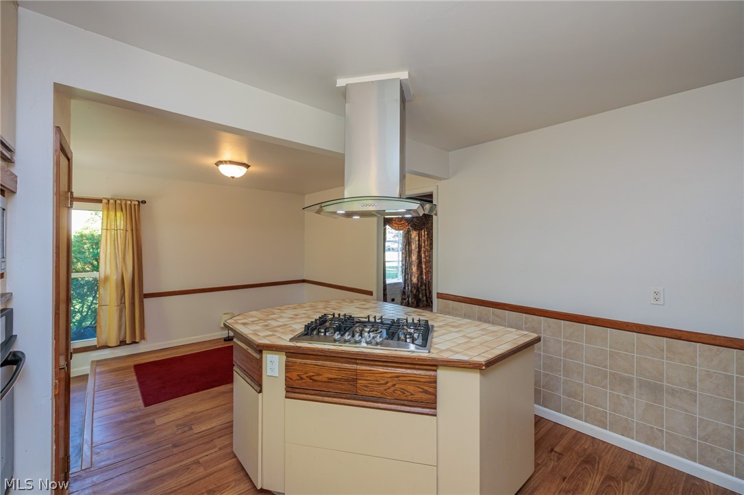 490 Bassett Road Bay Village OH 44140