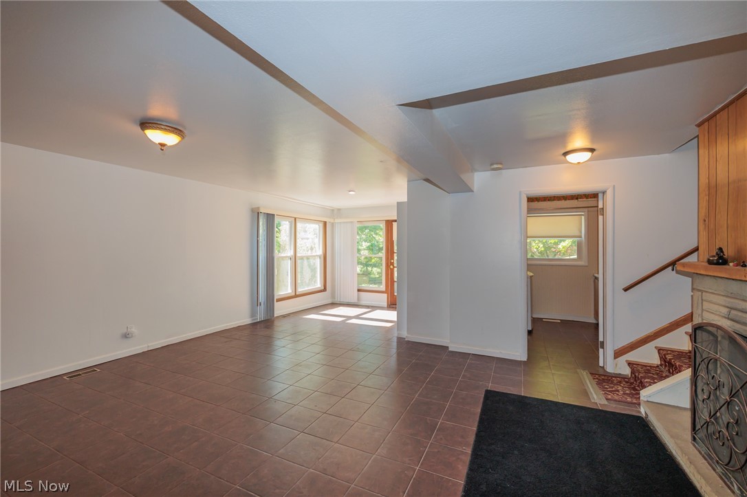 490 Bassett Road Bay Village OH 44140