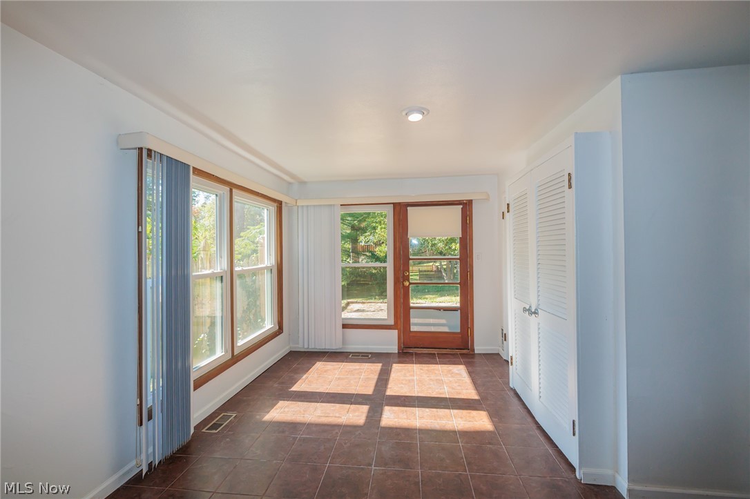 490 Bassett Road Bay Village OH 44140