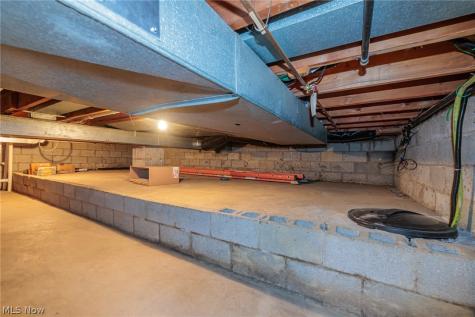 490 Bassett Road Bay Village OH 44140