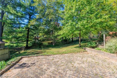 490 Bassett Road Bay Village OH 44140