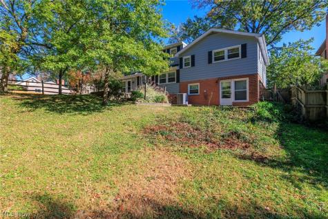 490 Bassett Road Bay Village OH 44140