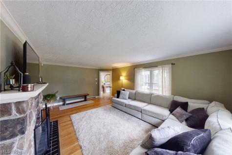 3695 Mogadore Road Mogadore OH 44260