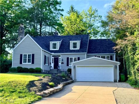 3695 Mogadore Road Mogadore OH 44260