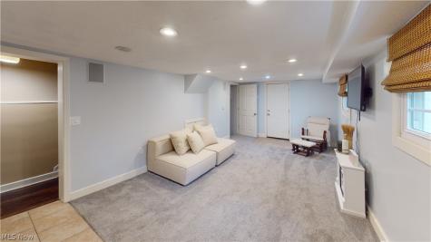 3695 Mogadore Road Mogadore OH 44260