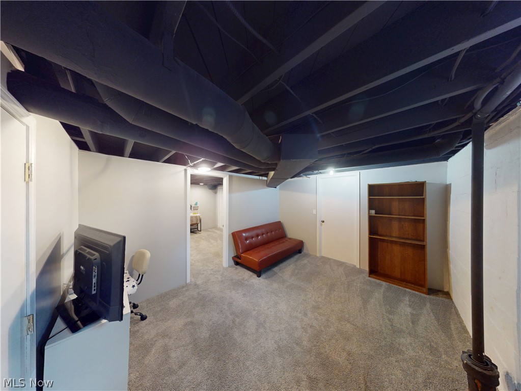 3695 Mogadore Road Mogadore OH 44260