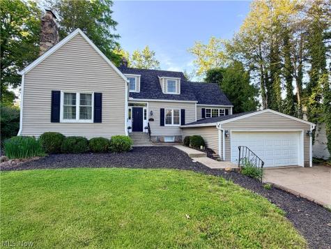 3695 Mogadore Road Mogadore OH 44260