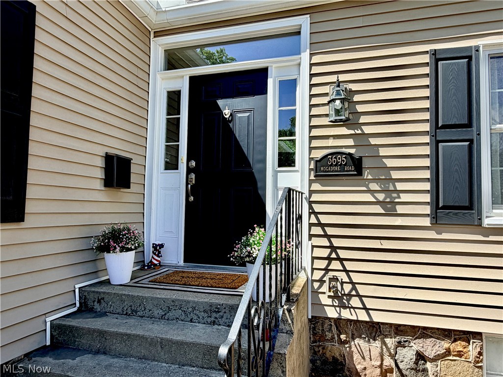 3695 Mogadore Road Mogadore OH 44260