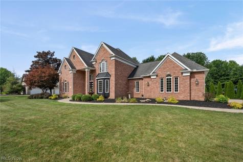 1014 Orchard Lane Broadview Heights OH 44147