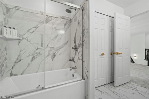 1014 Orchard Lane Broadview Heights OH 44147