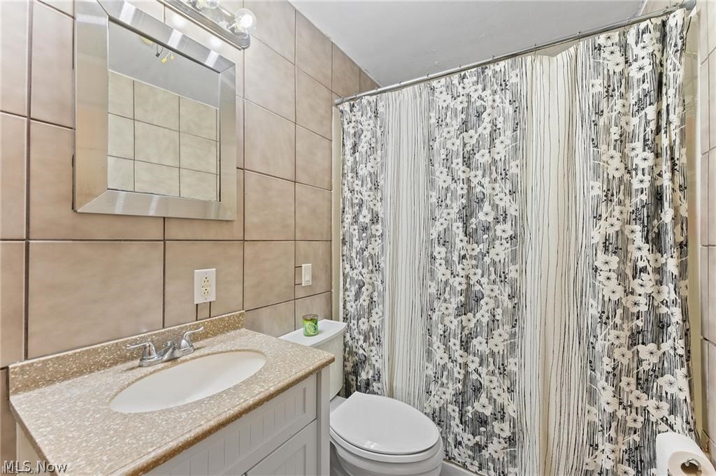 944 Mcdonald Avenue Mcdonald OH 44437