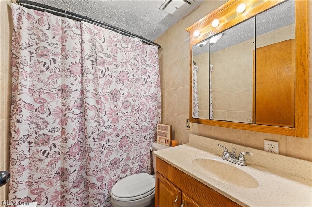 944 Mcdonald Avenue Mcdonald OH 44437
