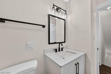8408 Wesley Drive Parma OH 44129
