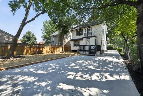 8408 Wesley Drive Parma OH 44129