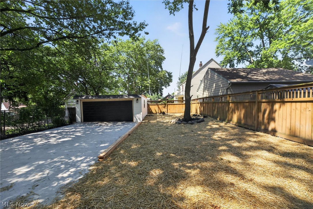 8408 Wesley Drive Parma OH 44129