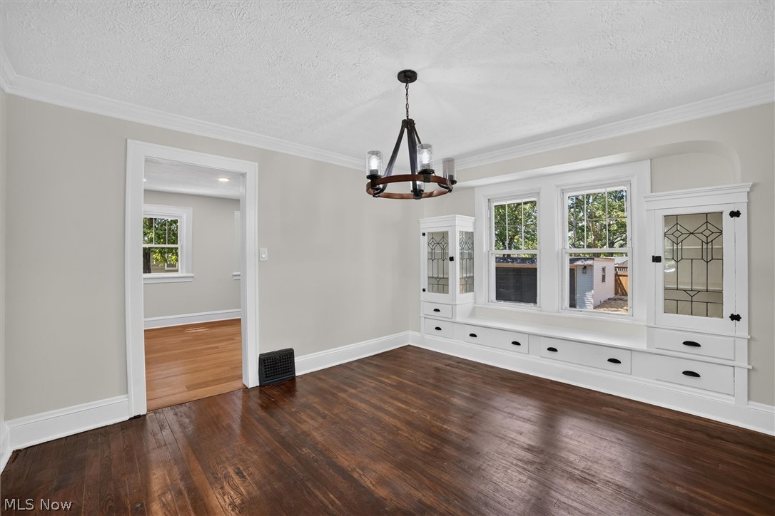 8408 Wesley Drive Parma OH 44129