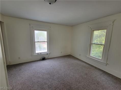 523 &525 1/2 8th Street Marietta OH 45750