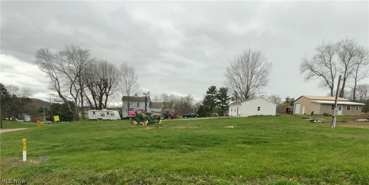 1112 Mick Road Wellsville OH 43968