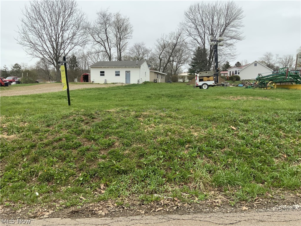 1112 Mick Road Wellsville OH 43968