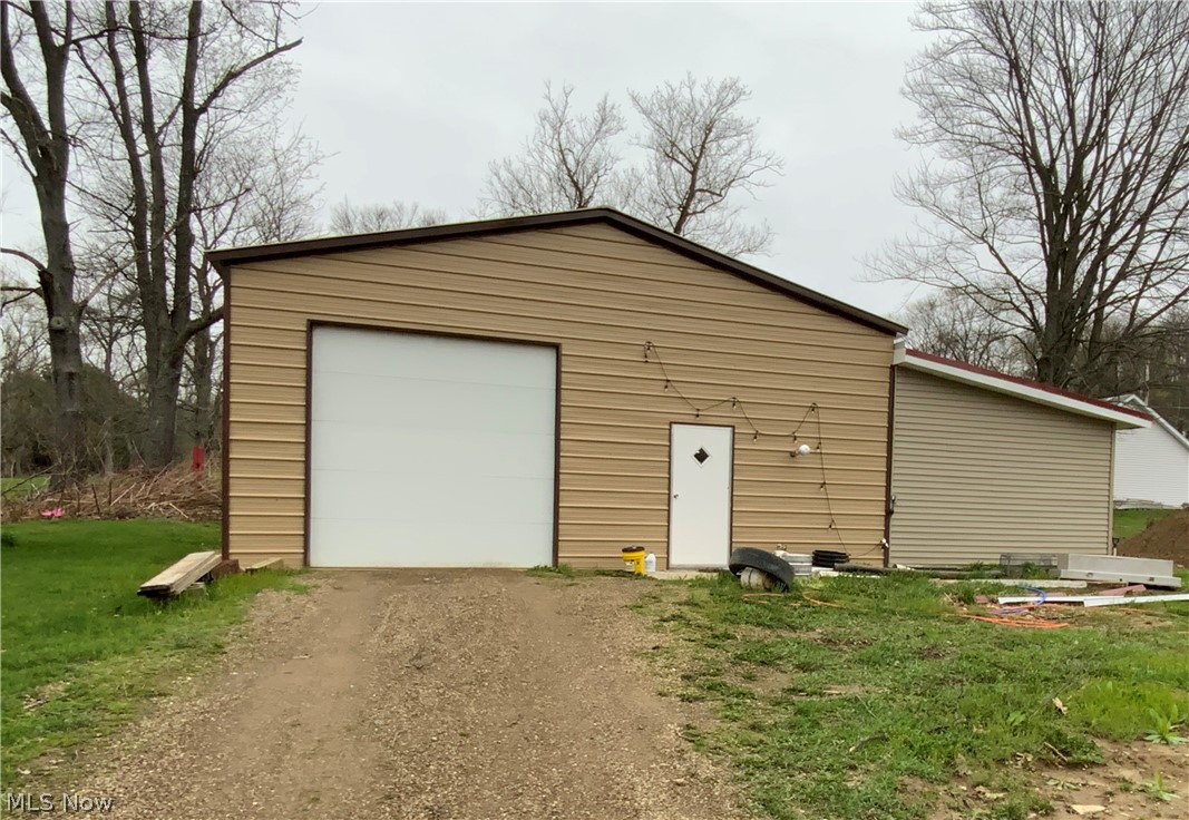 1112 Mick Road Wellsville OH 43968