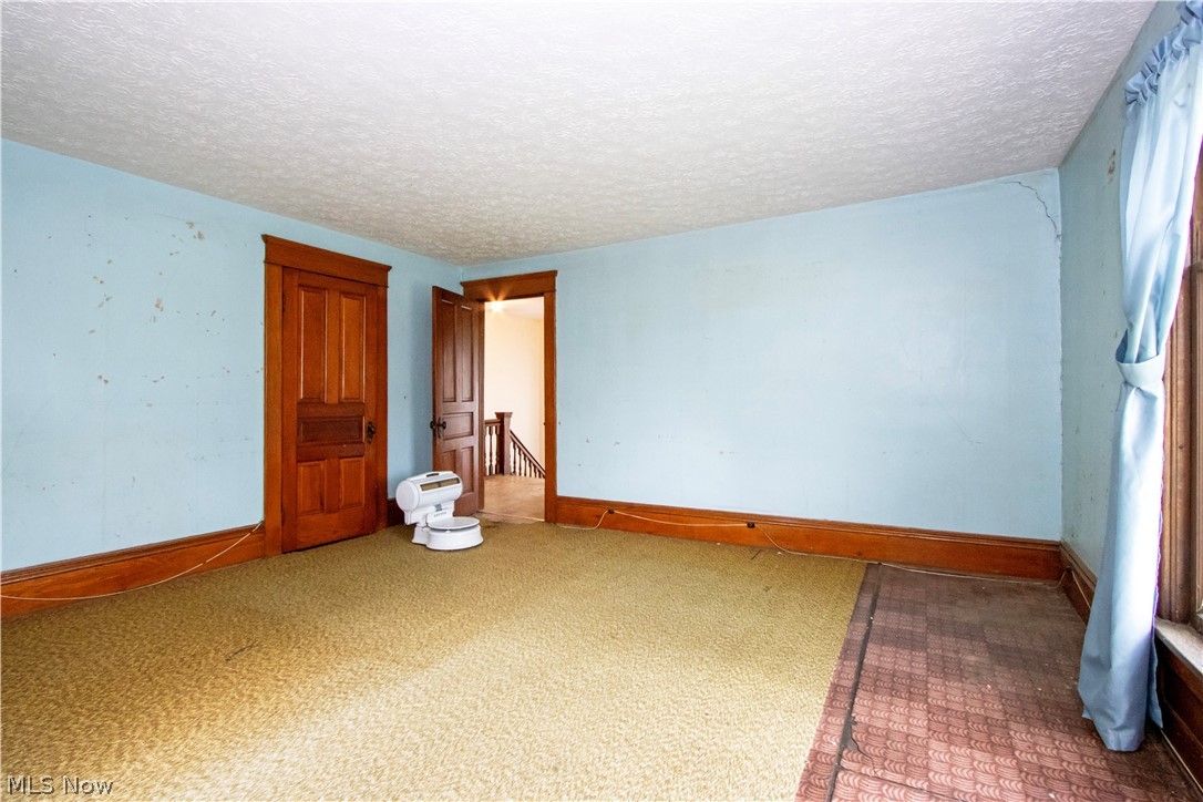 907 N Mount Eaton Road Dalton OH 44618