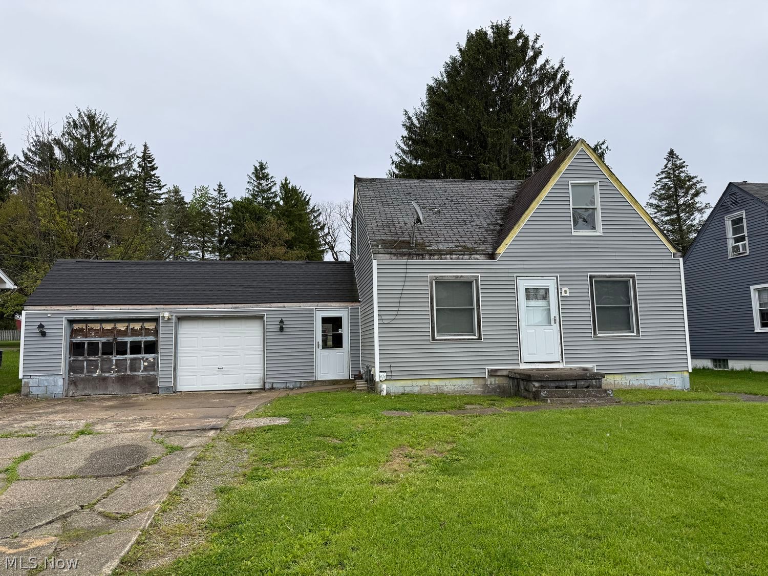 339 Westminster Avenue Austintown OH 44515