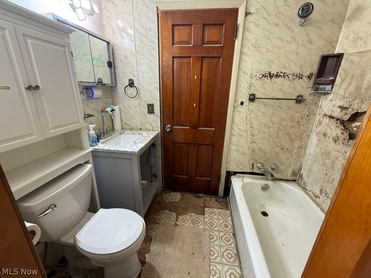 339 Westminster Avenue Austintown OH 44515