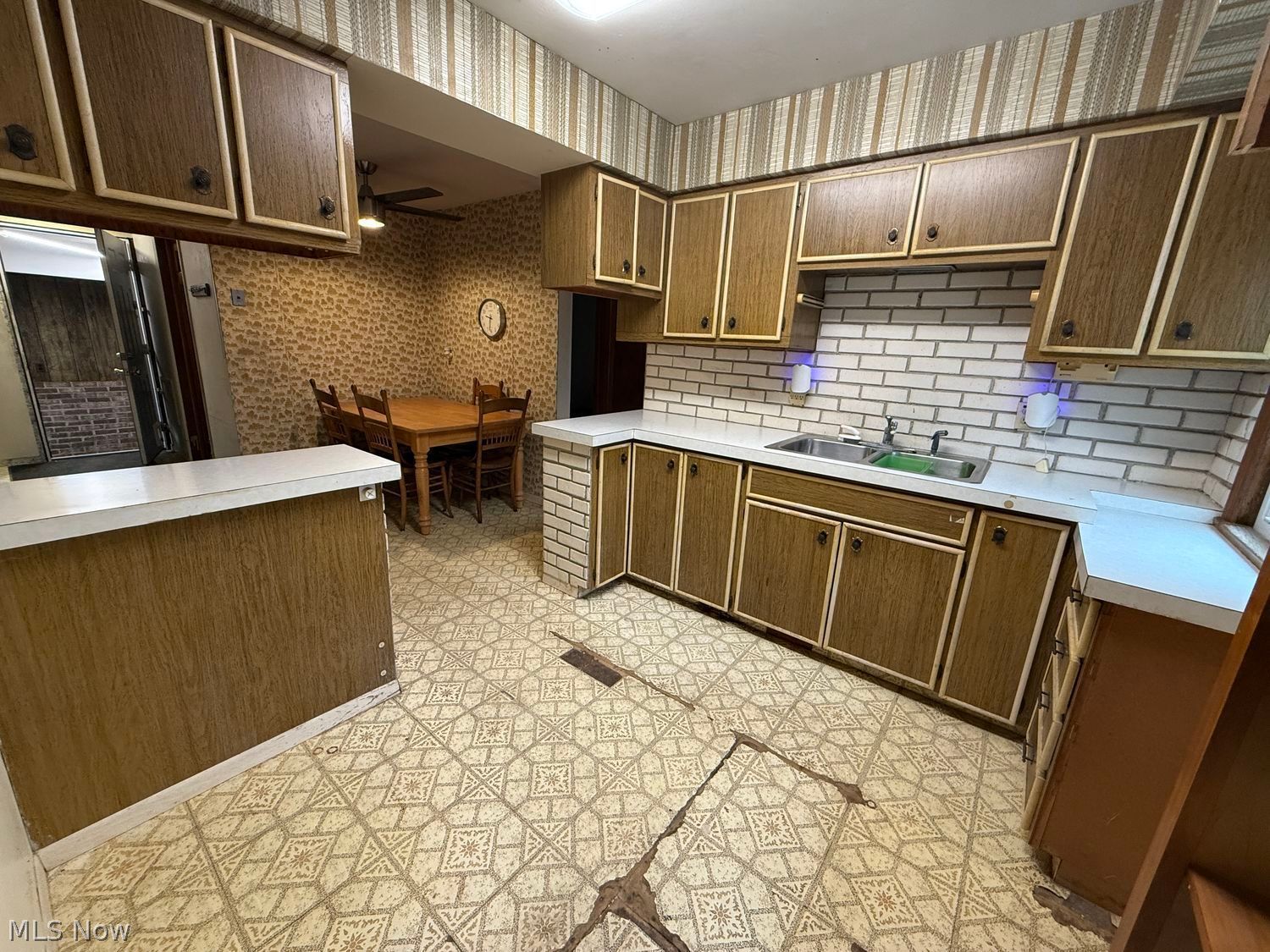 339 Westminster Avenue Austintown OH 44515