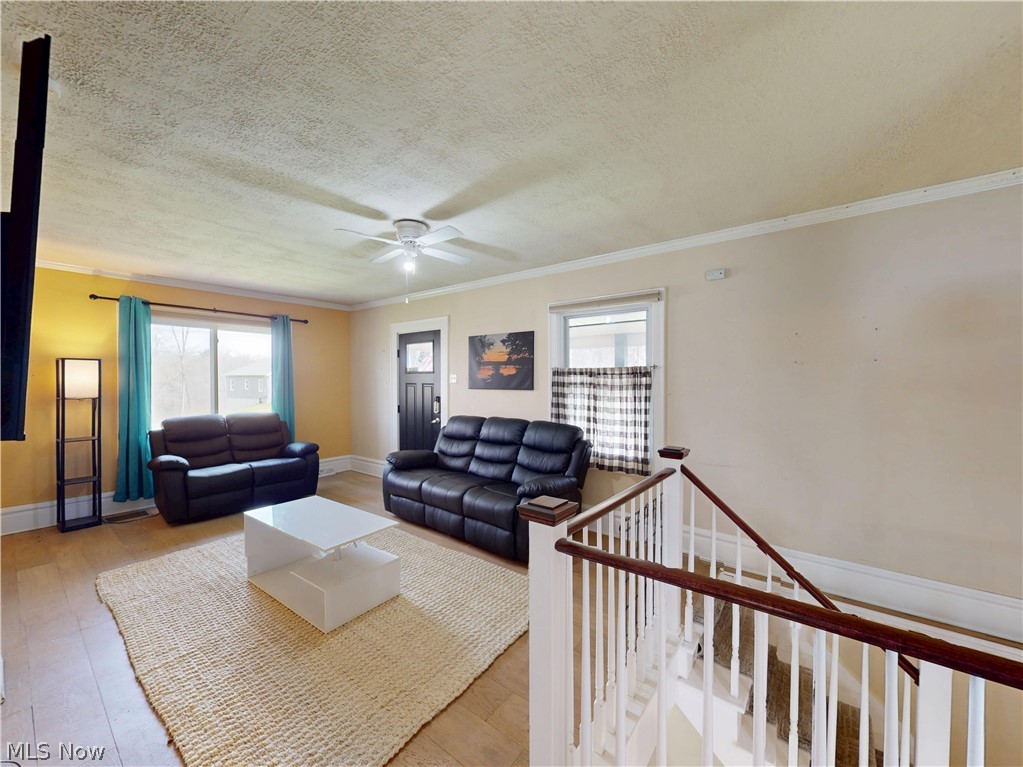 674 Portage Lakes Drive Akron OH 44319