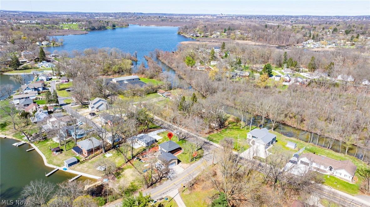 674 Portage Lakes Drive Akron OH 44319
