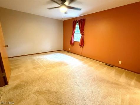 114 Shady Lane Marietta OH 45750