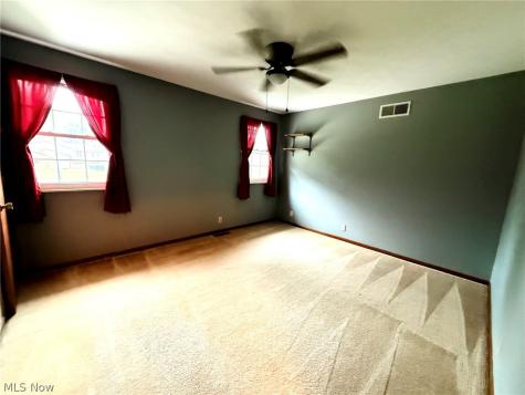 114 Shady Lane Marietta OH 45750