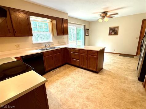 114 Shady Lane Marietta OH 45750