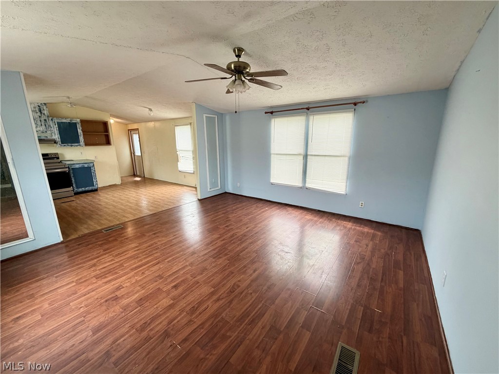 5974 Cleveland Road Wooster OH 44691