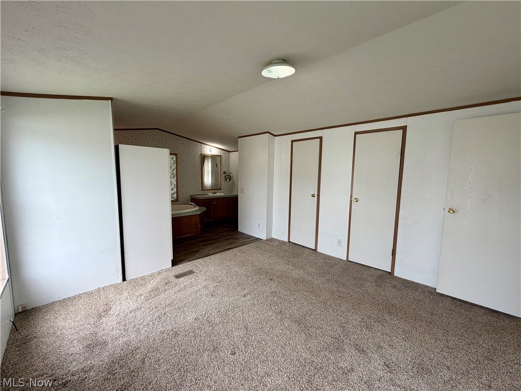 5974 Cleveland Road Wooster OH 44691