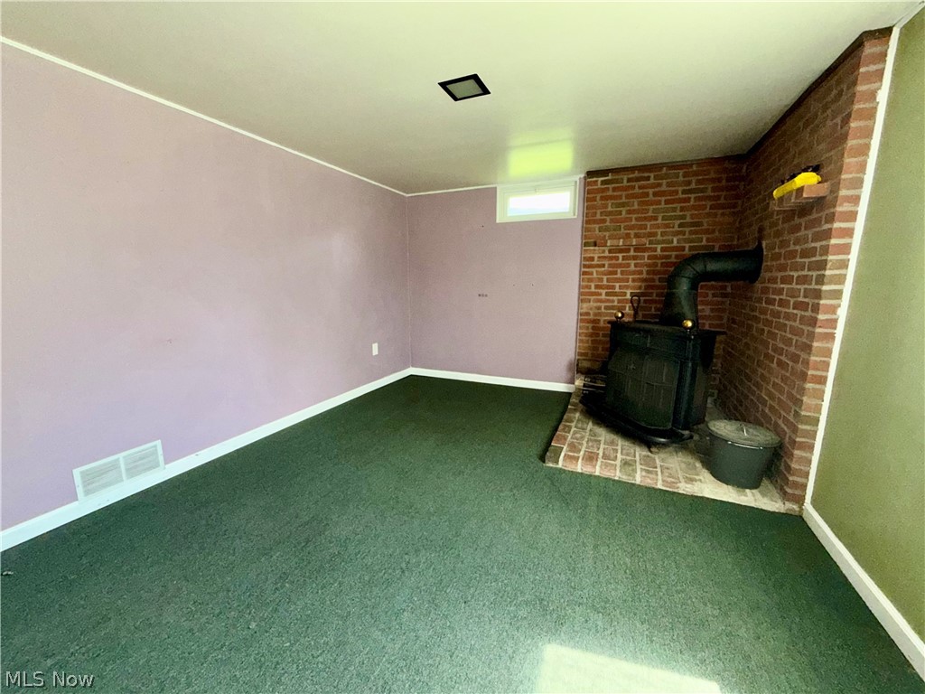 1719 Cambridge Road Coshocton OH 43812
