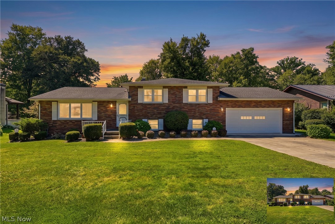 8 Sioux Trail Girard OH 44420